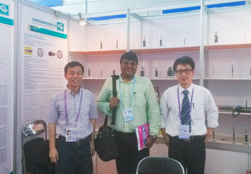 魯星電纜 聯通世界