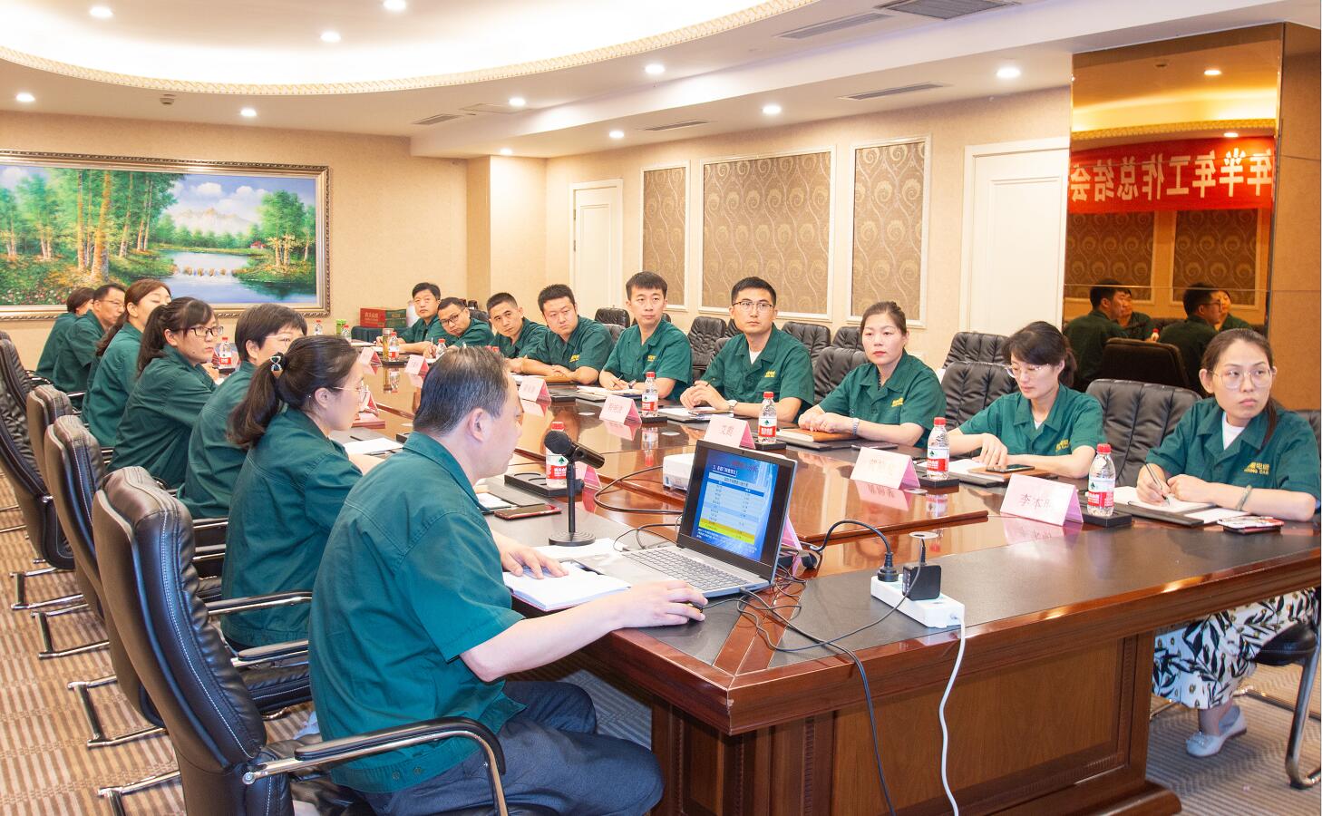 唯有奮鬥 方得始終 